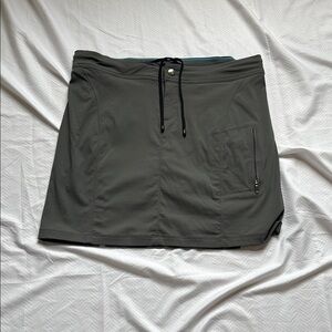 Columbia Gray/Green Women's Skort